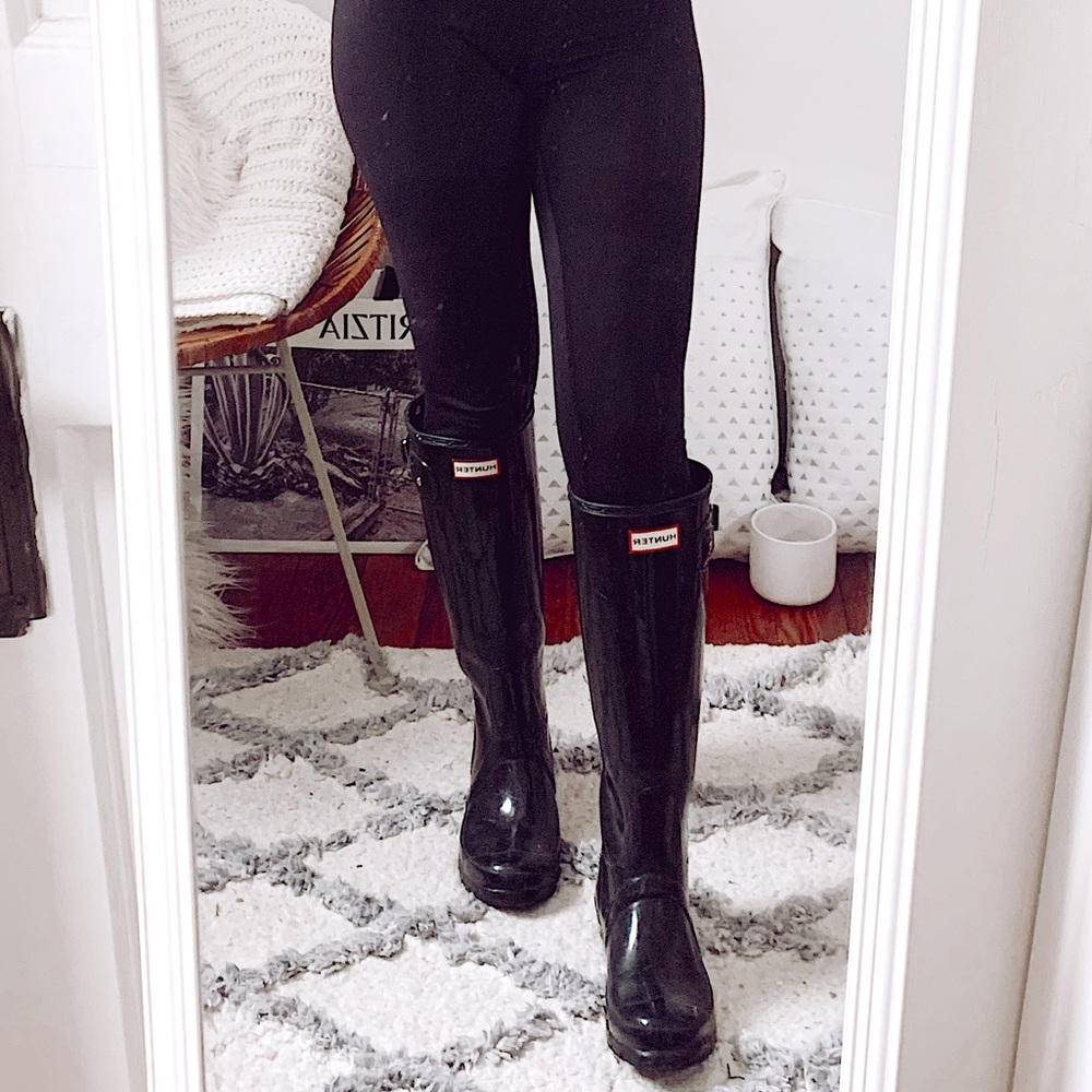 *SOLD* tall HUNTER rain boots